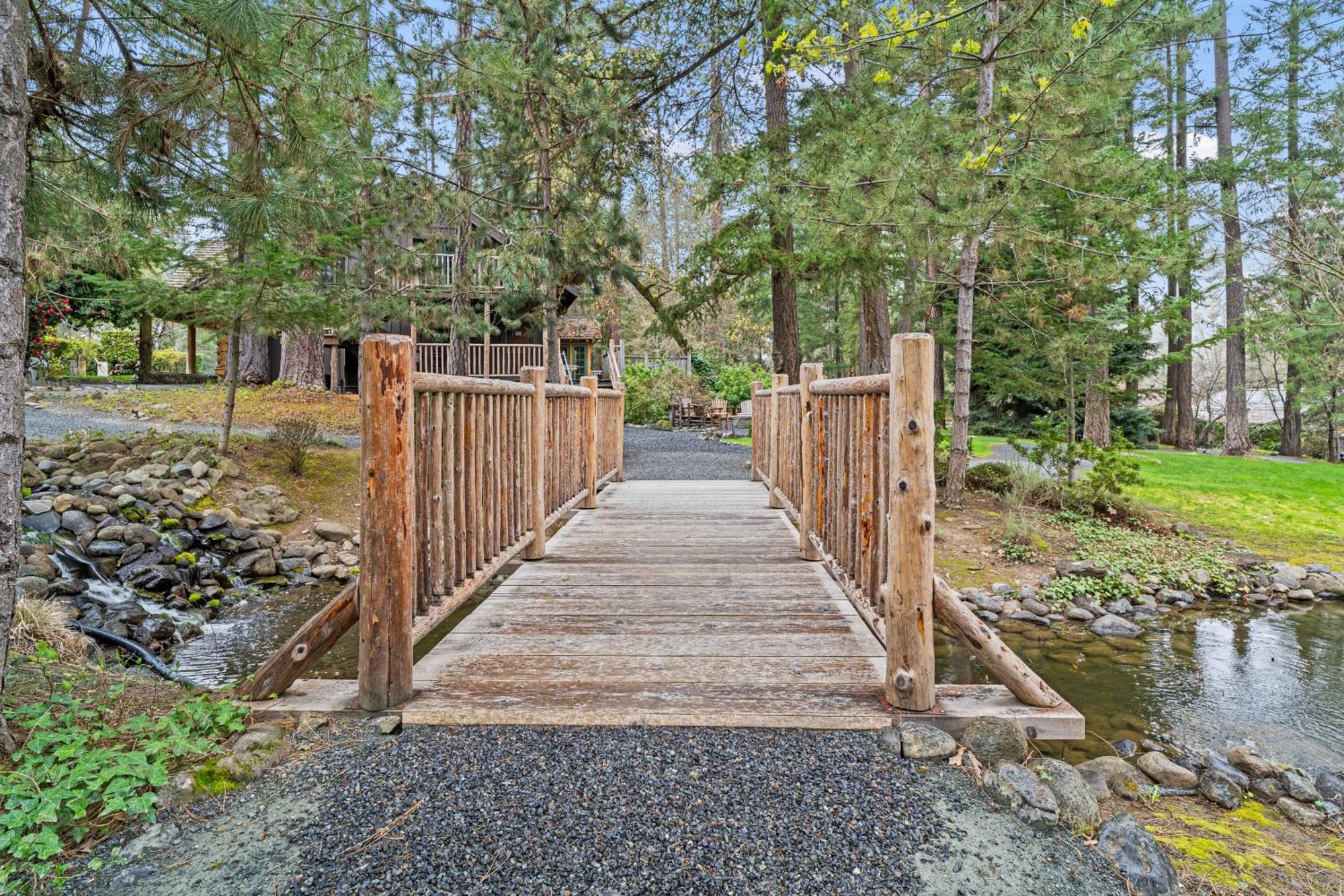 Weasku Inn Grants Pass Exteriér fotografie